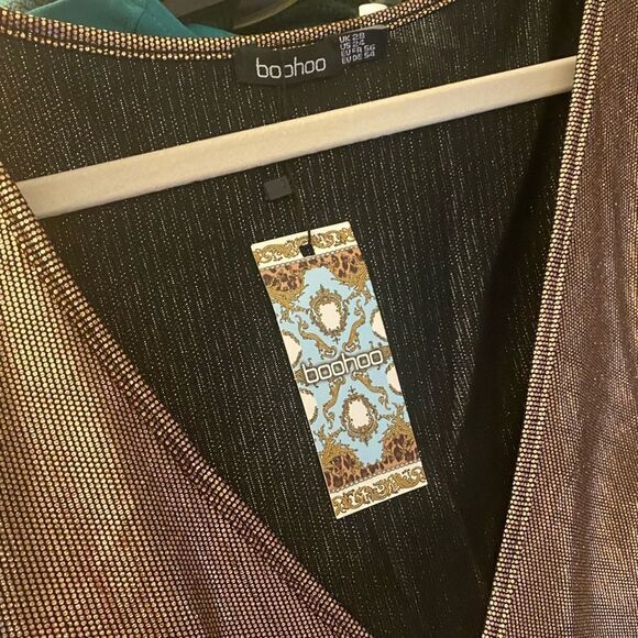 NWT Boohoo Metallic Skater Dress Sz 24 - Picture 4 of 8